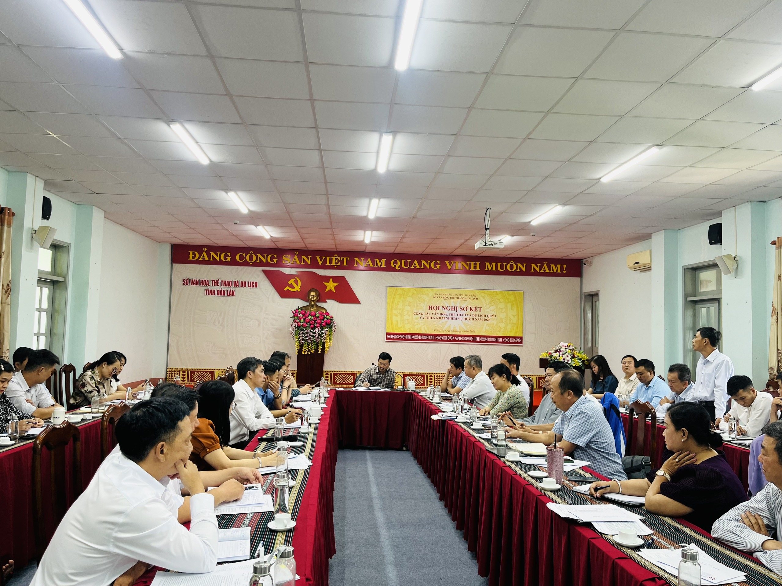 Quang cảnh Hội nghị