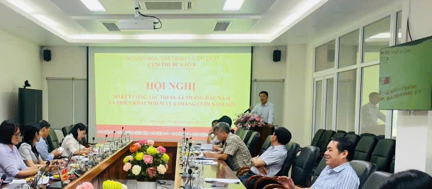 Ông Nguyễn Đình Hiếu - Giám đốc Sở VHTT&DL Đắk Nông phát biểu tại Hội nghị