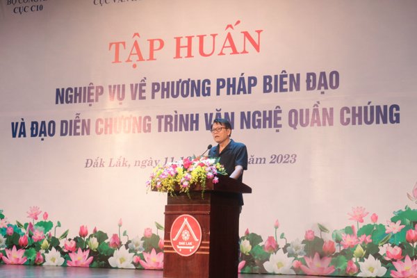 Khai mạc Lớp tập huấn nghiệp vụ về phương pháp biên đạo và đạo diễn chương trình văn nghệ quần chúng năm 2023