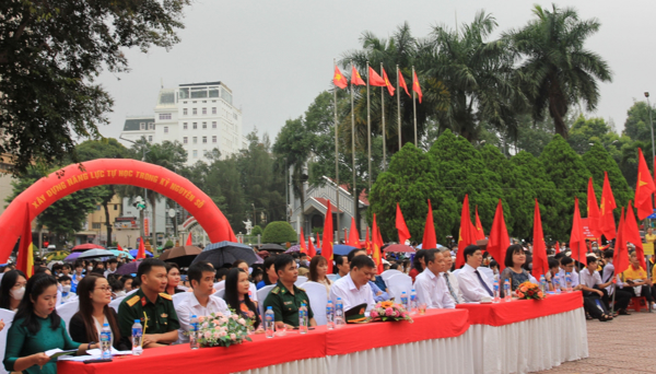 Thư viện tỉnh hưởng ứng Tuần lễ học tập suốt đời năm 2024