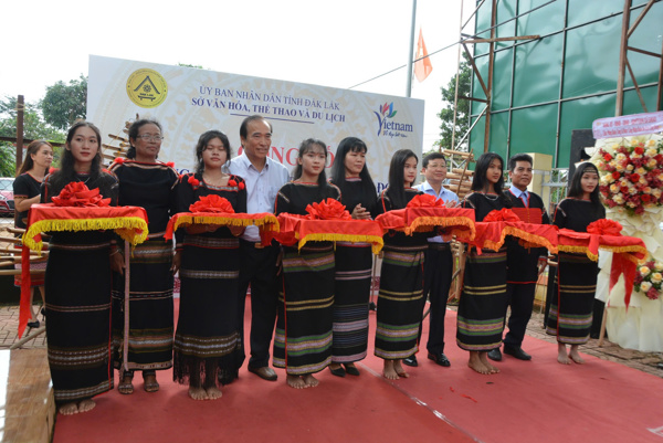 Công bố buôn Tơng Jú, xã Ea Kao là điểm đến du lịch cộng đồng