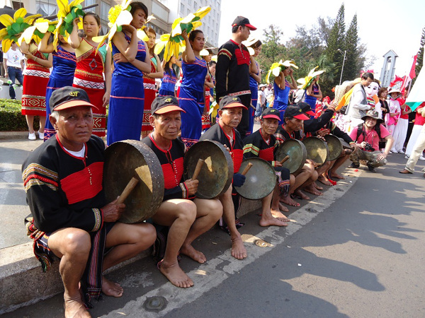 Ban hành Kế hoạch triển khai thực hiện nhiệm vụ Tuyên truyền, quảng bá rộng rãi giá trị văn hóa truyền thống tiêu biểu của các dân tộc thiểu số