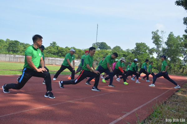 Khai mạc khóa học chuyên môn kỹ thuật môn điền kinh