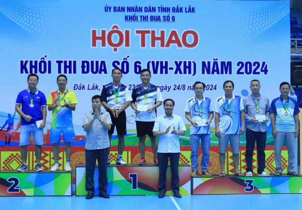 Hội thao khối thi đua số 6
