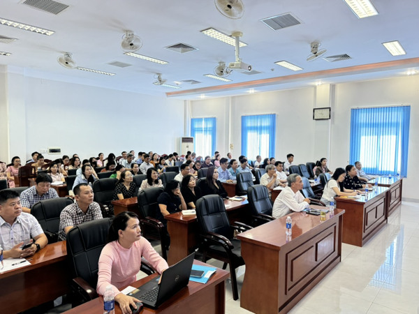 Hội nghị tập huấn nghiệp vụ đối ngoại cho cán bộ,  công chức, viên chức trên địa bàn tỉnh năm 2024
