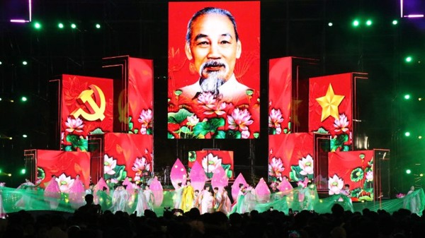 Đặc sắc chương trình nghệ thuật “Rạng rỡ Đắk Lắk - Chào năm mới 2026”