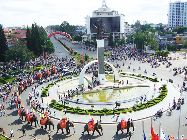 Bảo đảm trật tự an toàn giao thông trong dịp Tết Dương lịch, Tết Nguyên đán Mậu Tuất và Lễ hội xuân 2018