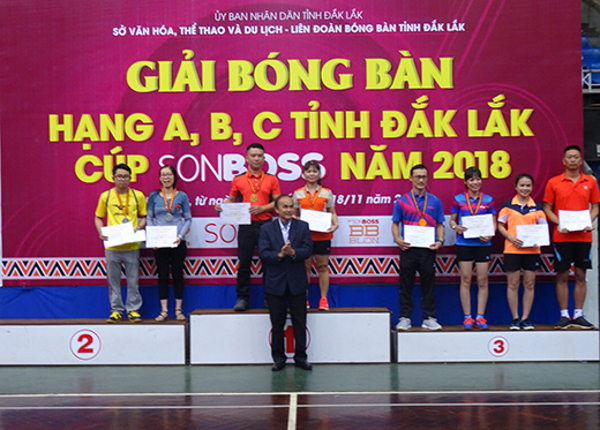 Bế mạc giải Bóng bàn hạng A, B, C tỉnh Đắk Lắk cup SONBOSS năm 2018
