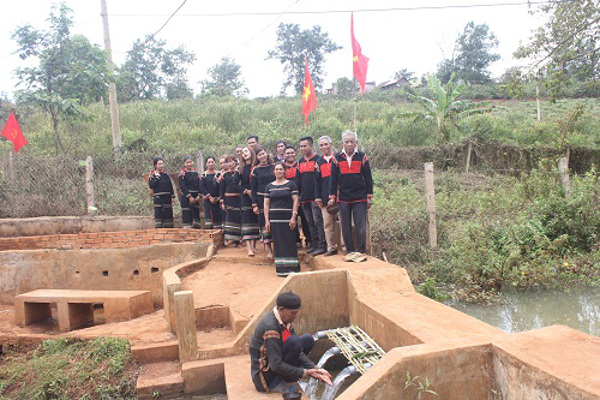 Đặc sắc lễ cúng bến nước ở xã Cư Né