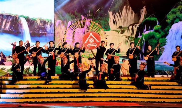 Đắk Lắk tham gia Liên hoan nghệ thuật hát Then, đàn Tính toàn quốc lần thứ VI năm 2018