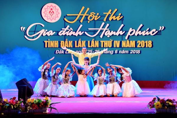 Triển khai “Đề án Tuyên truyền, giáo dục đạo đức, lối sống trong gia đình Việt Nam giai đoạn 2010-2020” trên địa bàn tỉnh Đắk Lắk