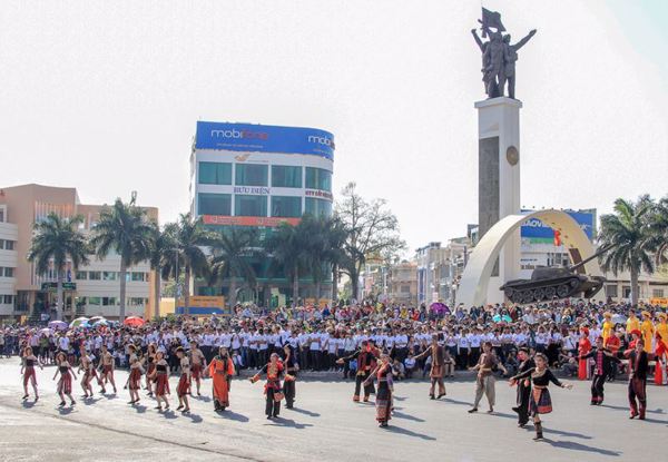 Xin ý kiến dự thảo “Bộ quy tắc ứng xử Người Đắk Lắk Văn minh - Thân thiện - Mến khách”