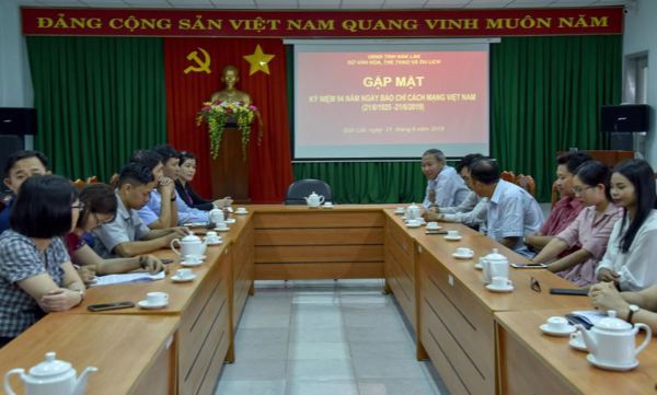 Gặp mặt kỷ niệm 94 năm Ngày báo chí cách mạng Việt Nam 21/6