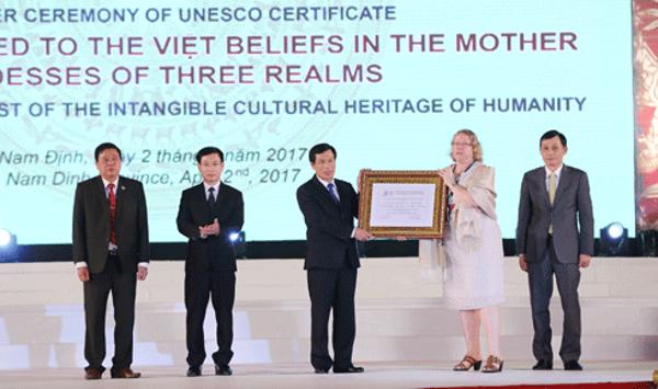 “Thực hành Tín ngưỡng thờ Mẫu Tam phủ của người Việt” được UNESCO ghi danh là di sản văn hóa phi vật thể đại diện của nhân loại