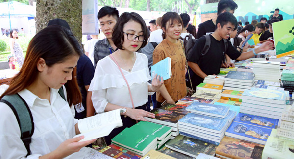 Đẩy mạnh công tác tuyên truyền về Ngày Sách và Văn hóa đọc Việt Nam năm 2022
