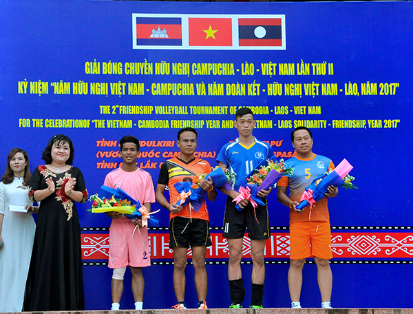 Giải bóng chuyền hữu nghị Campuchia – Lào – Việt Nam lần thứ II năm 2017  