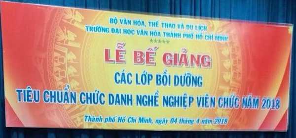 Thi thăng hạng chức danh nghề nghiệp viên chức chuyên ngành thư viện và di sản văn hóa từ hạng III lên hạng II năm 2018.
