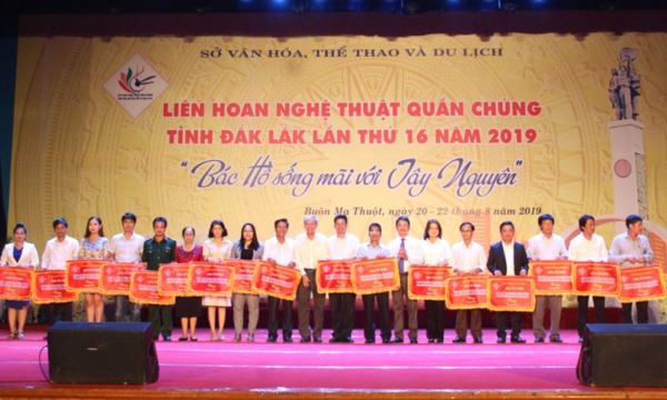 Khai mạc Liên hoan Nghệ thuật quần chúng tỉnh Đắk Lắk lần thứ 16 năm 2019
