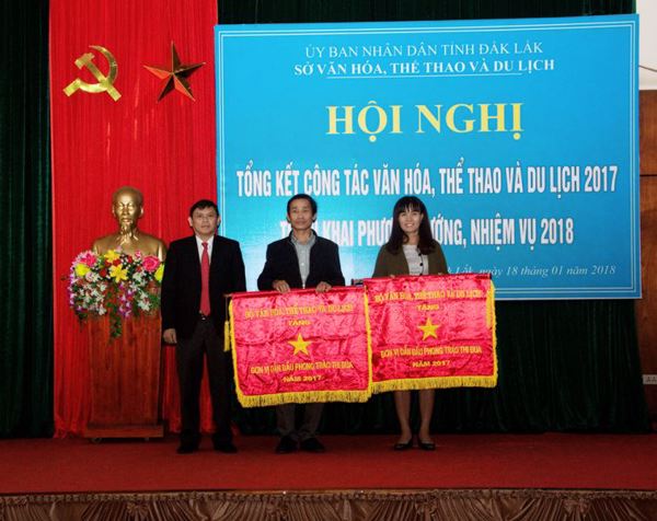 Hội nghị tổng kết công tác năm 2017 và triển khai nhiệm vụ năm 2018 Ngành Văn hóa, Thể thao và Du lịch Đắk Lắk