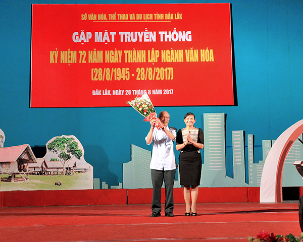 GẶP MẶT TRUYỀN THỐNG KỶ NIỆM 72 NĂM  NGÀY THÀNH LẬP NGÀNH VĂN HÓA (28/8/1945 – 28/8/2017)