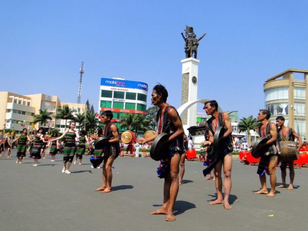 Chào mừng Hội nghị Văn hoá toàn quốc: Để phát huy “kho báu” tài nguyên văn hóa