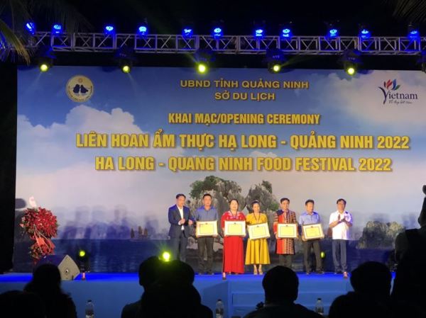Du lịch Đắk Lắk tham gia “Liên hoan Ẩm thực Hạ Long - Quảng Ninh 2022”