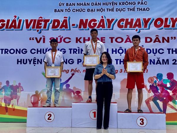  Giải Việt dã - Ngày chạy Olympic “Vì sức khoẻ toàn dân” huyện Krông Pắc năm 2021