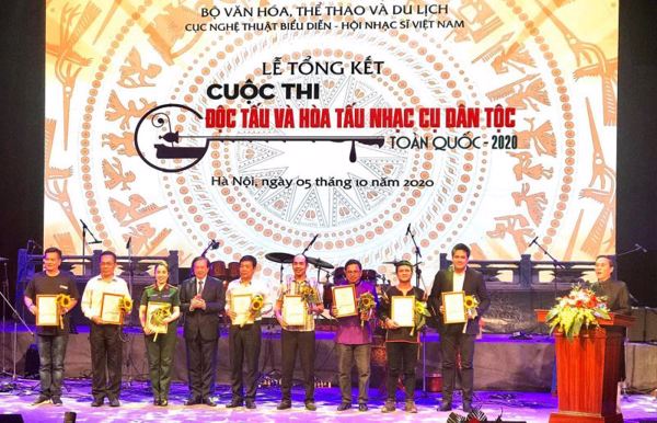 Đắk Lắk đoạt giải Nhất bảng E hòa tấu tại Cuộc thi độc tấu và hòa tấu nhạc cụ dân tộc toàn quốc năm 2020