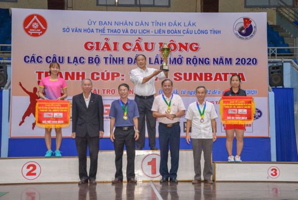 240 vận động viên tham dự giải Cầu lông các câu lạc bộ  tỉnh Đắk Lắk mở rộng, tranh cup “TNG-SUNBATTA” năm 2020