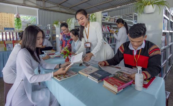 Đắk Lắk triển khai “Chương trình chuyển đổi số ngành Thư viện đến năm 2025, định hướng đến năm 2030”