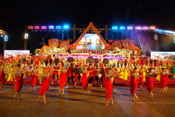 Thủ tướng Chính phủ ban hành Chỉ thị về quản lý lễ hội