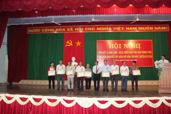 Hội nghị Tổng kết 15 năm (2000-2015) triển khai thực hiện phong trào "Toàn dân đoàn kết xây dựng đời sống Văn hóa" huyện Ea H'Leo