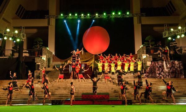 Đêm nhạc Nguyễn Cường “Đến với Cao Nguyên” và biểu diễn "Ca kịch Khát vọng Dam Săn"
