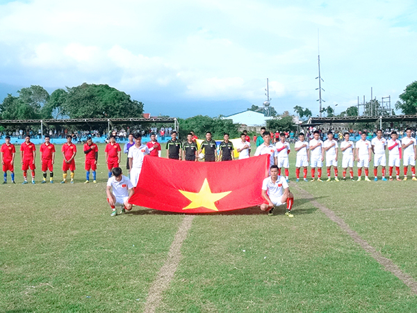 Lễ trao cờ trận chung kết