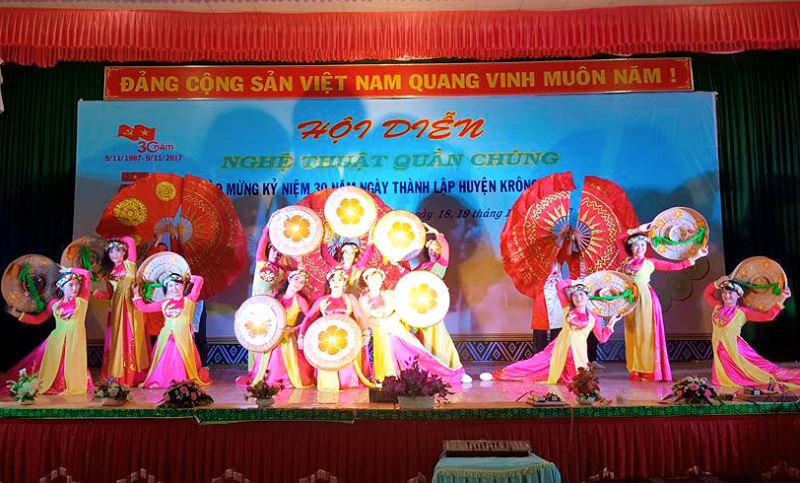 Một tiết mục tham gia  hội diễn