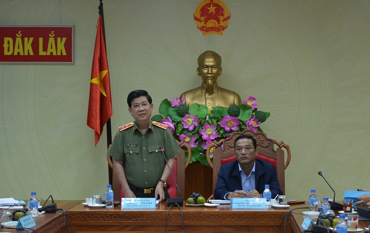 Trung tướng Nguyễn Văn Sơn – Thứ trưởng Bộ Công an phát biểu kết luận buổi làm việc.