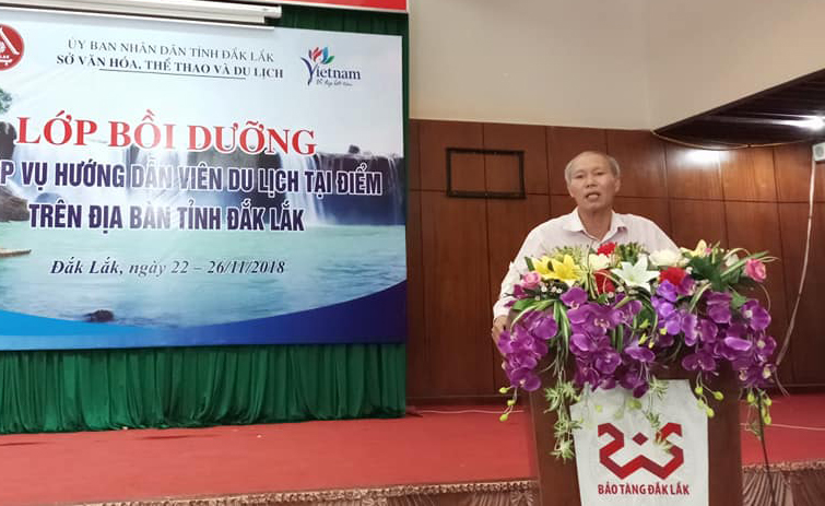 Giám đốc Sở VHTTDl Thái Hồng Hà phát biểu khai mạc lớp tập huấn