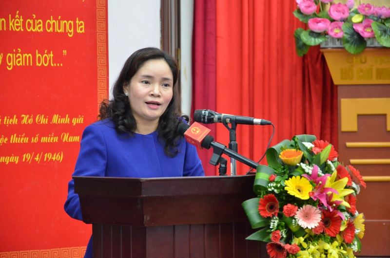 Thứ trưởng Bộ VHTTDL Trịnh Thị Thủy phát biểu tại Hội nghị.