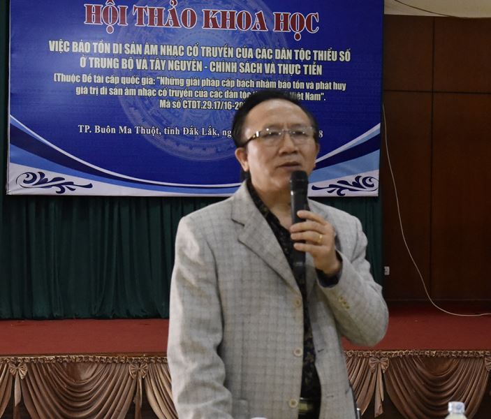 PGS.TS Nguyễn Bình Định – Giảng viên cao cấp Học viện Âm nhạc Quốc gia Việt Nam phát biểu tại Hội thảo