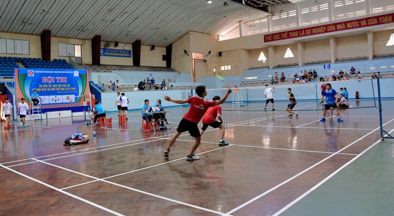 Tranh tài ở nội dung cầu lông