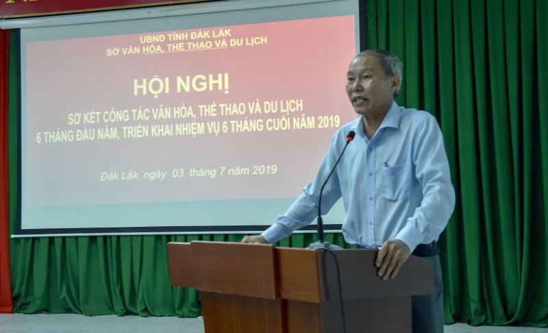 Giám đốc Sở Văn hóa, Thể thao và Du lịch, Thái Hồng Hà phát biểu chỉ đạo tại Hội nghị