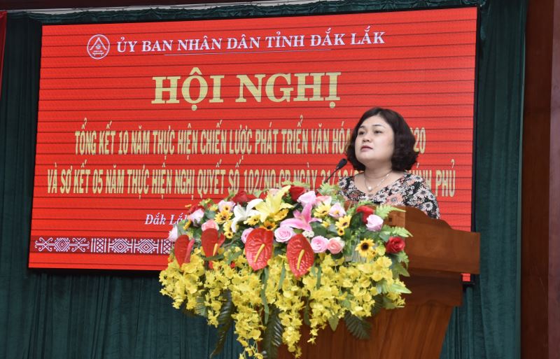Phó Chủ tịch UBND tỉnh H'Jim Kdoh phát biểu khai mạc hội nghị