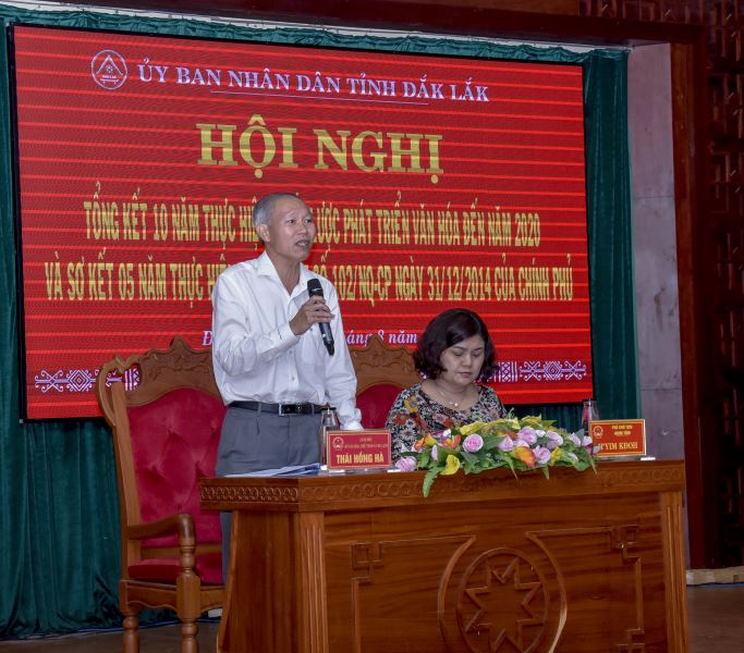 Giám đốc Sở Văn hóa, Thể thao và Du lịch Thái Hồng Hà phát biểu điều hành tại Hội nghi