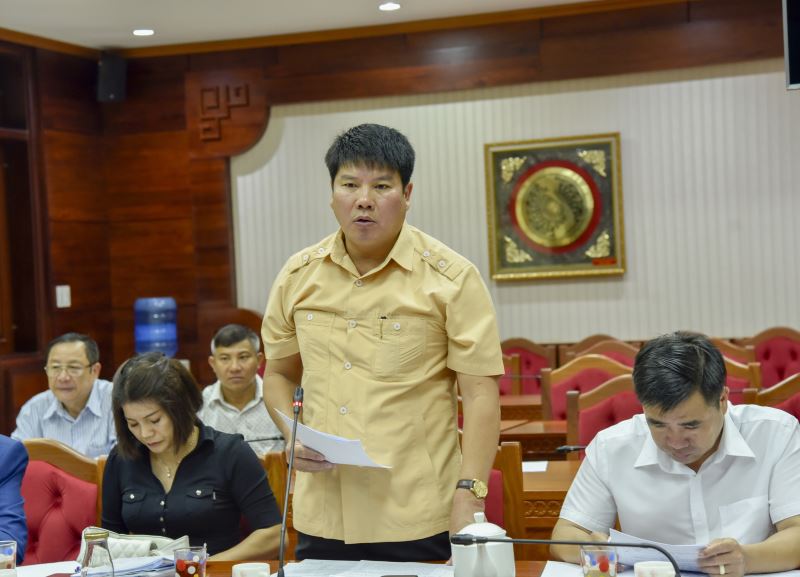 Ông Nguyễn Văn Hà, Phó Giám đốc Sở VHTTDL, Chánh văn phòng Ban Chỉ đạo cấp tinh báo cáo kết quả hoạt động phong trào