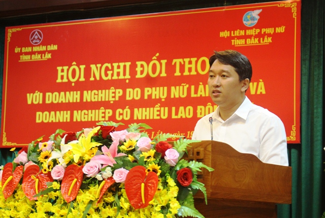 Ủy viên dự khuyết Trung ương Đảng, Phó Chủ tịch Thường trực UBND tỉnh Nguyễn Hải Ninh phát biểu tại Hội nghị