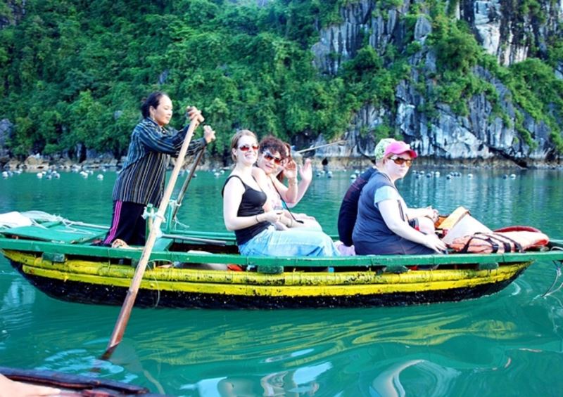 Bộ quy tắc ứng xử văn minh du lịch đưa ra nhiều quy định đối với du khách nước ngoài đến Việt Nam