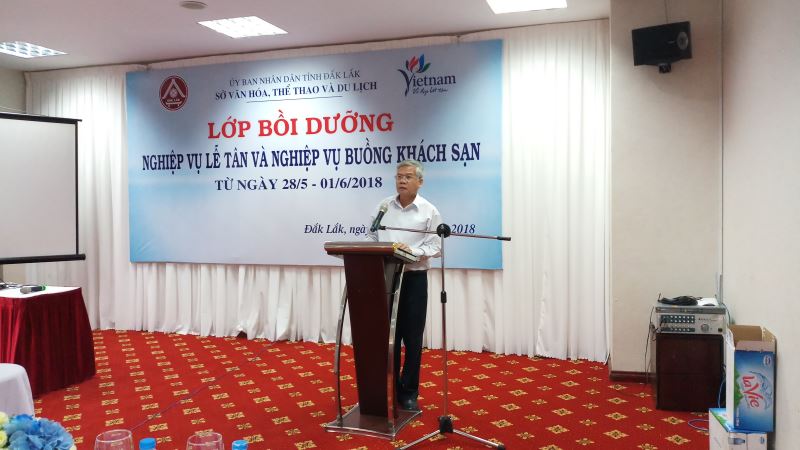 Ông Phạm Tâm Thanh - Phó Giám đốc Sở VHTTDL phát biểu khai mạc