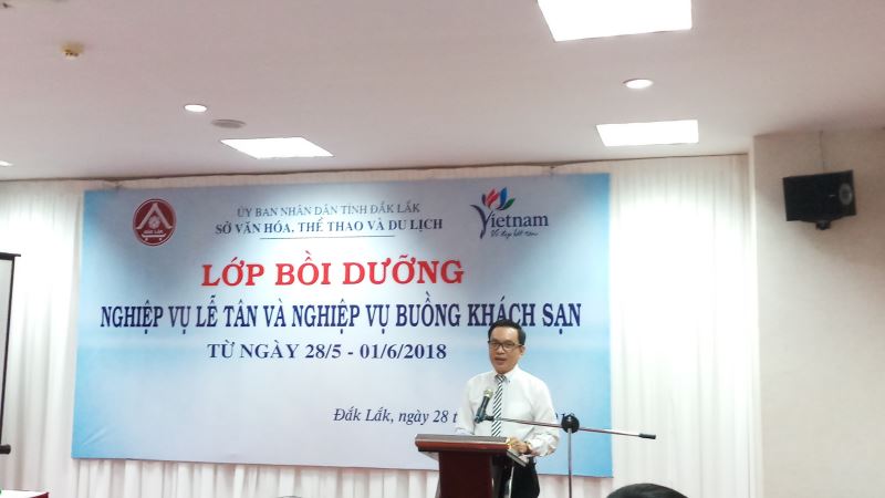 Thầy Nguyễn Tuấn Ngọc công bố Quyết định mở Lớp bồi dưỡng