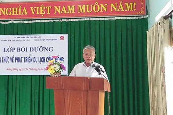 Phó Giám đốc Sở VHTT&DL Phạm Tâm Thanh  phát biểu tại lớp bồi dưỡng