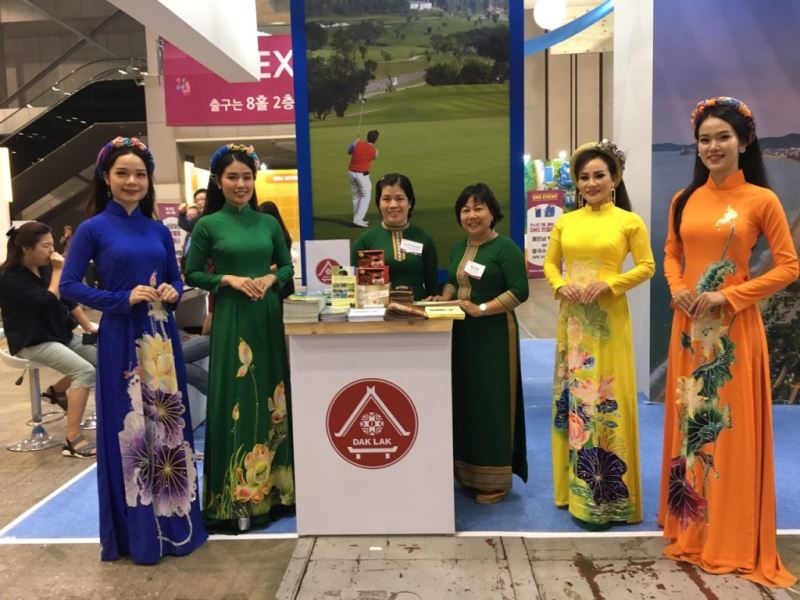 Gian hàng du lịch Việt Nam ở Hội chợ Du lịch Hàn Quốc